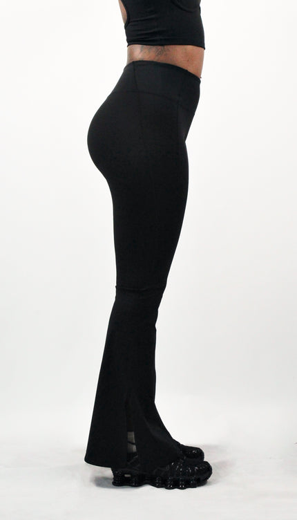 KEÏNA – LEGGINGS ÉVASÉ