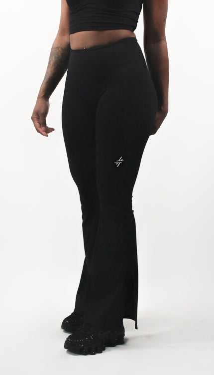 KEÏNA – LEGGINGS ÉVASÉ